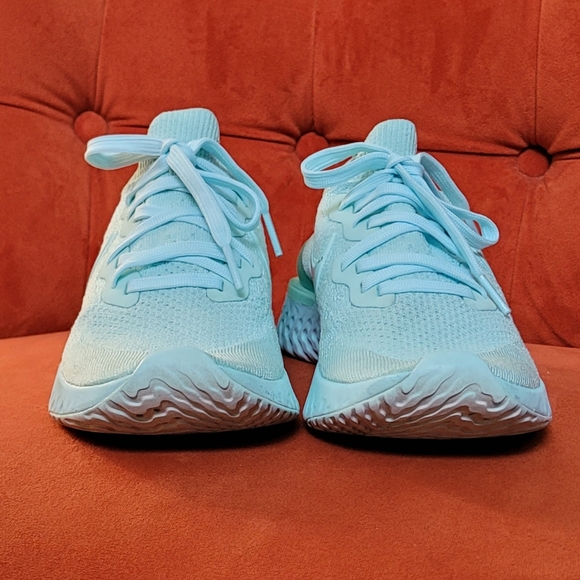 Nike Epic React Flyknit 2 Teal Tint Women’s  BQ8927-300 Size 7 - Picture 3 of 12